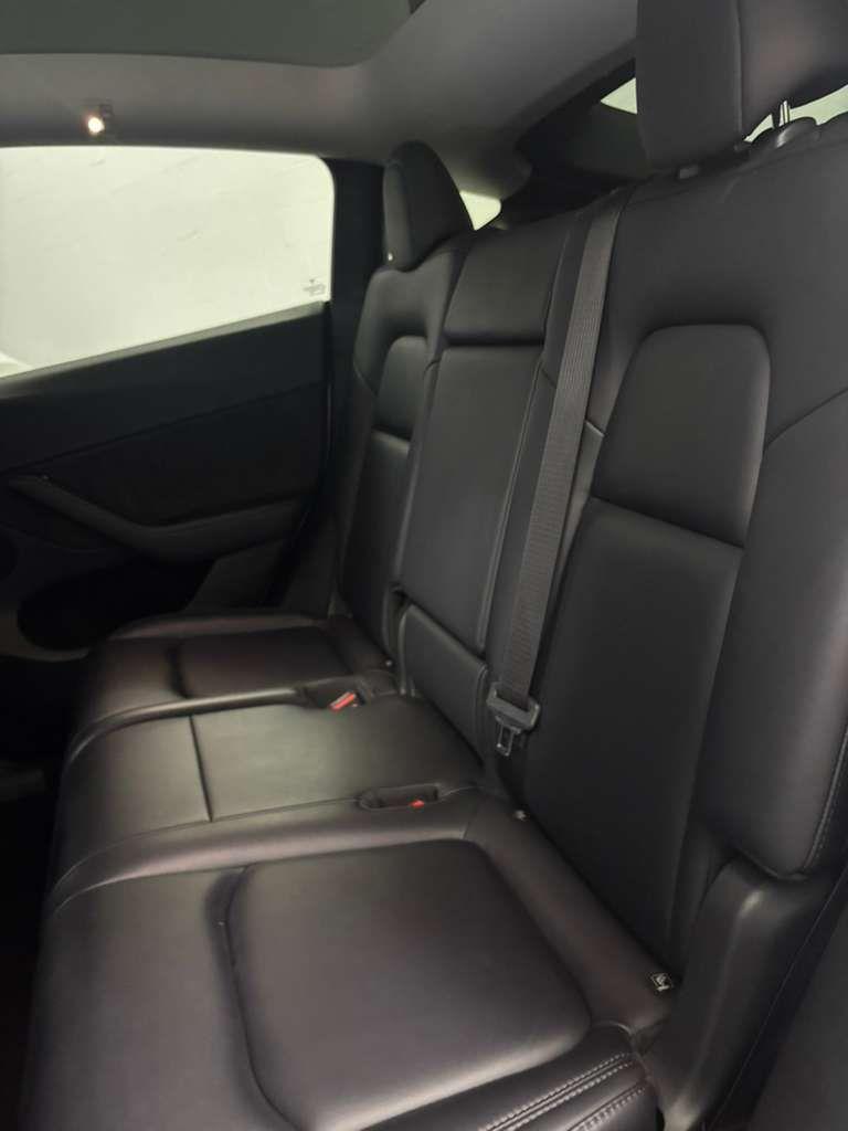 Tesla Model Y Long Range AWD 2023