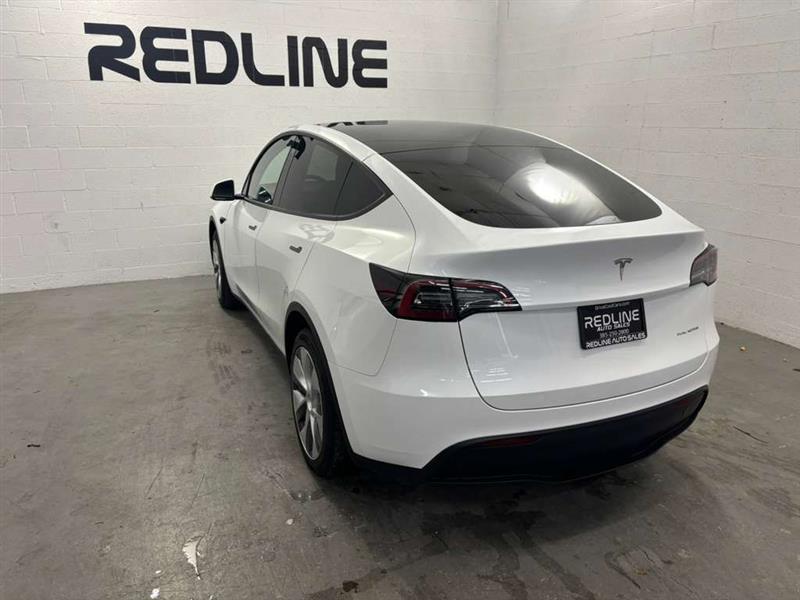 Tesla Model Y Long Range AWD 2023