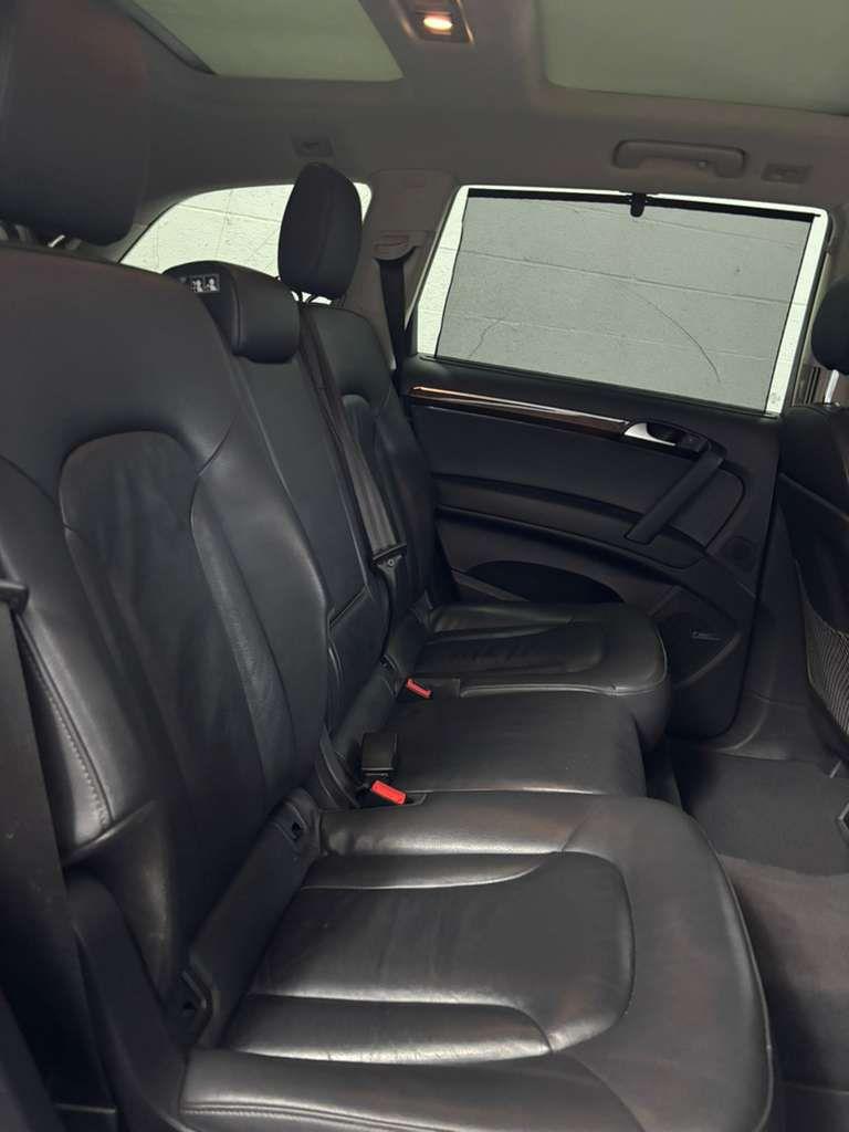 Audi Q7 3.0T Premium Plus quattro 2015