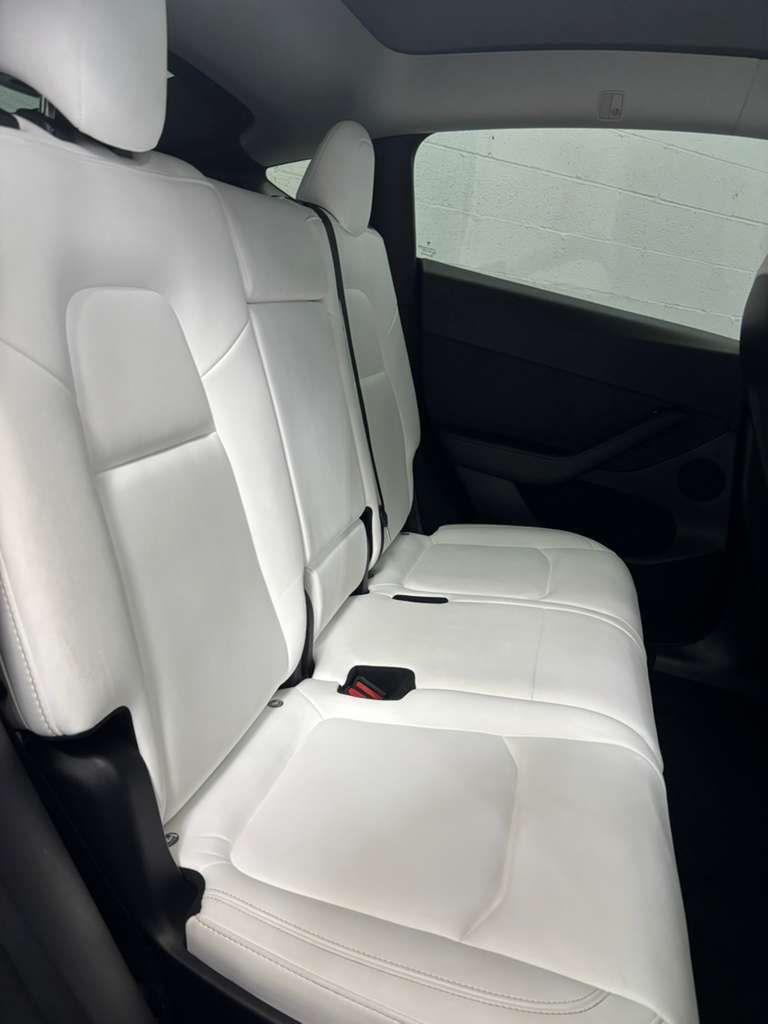 Tesla Model Y Long Range AWD 2024