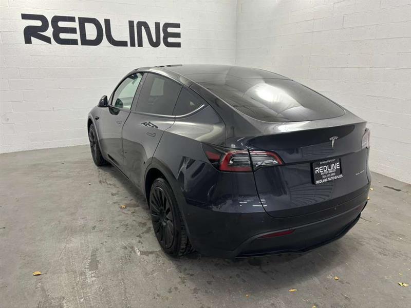 Tesla Model Y Long Range AWD 2024