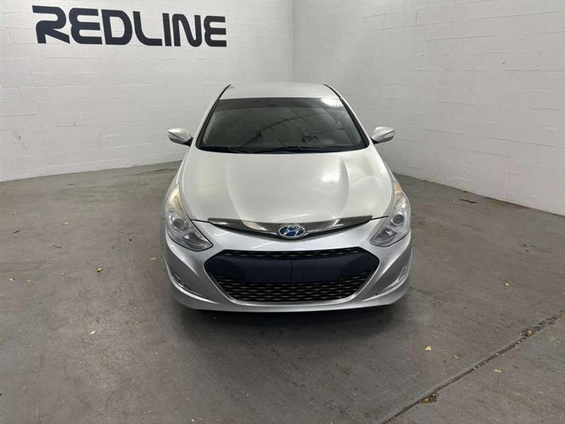 Hyundai Sonata Hybrid Sedan 2012