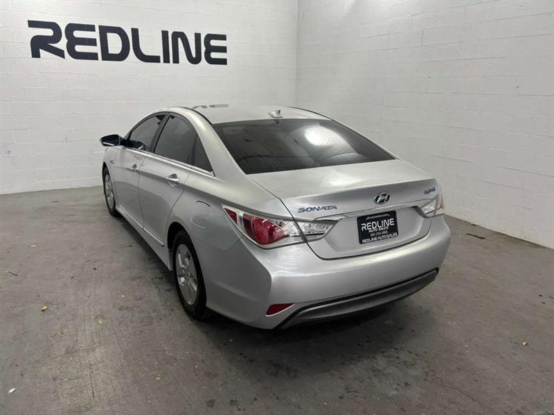 Hyundai Sonata Hybrid Sedan 2012