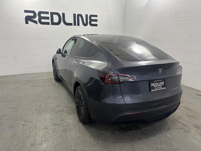 Tesla Model Y Long Range AWD 2023