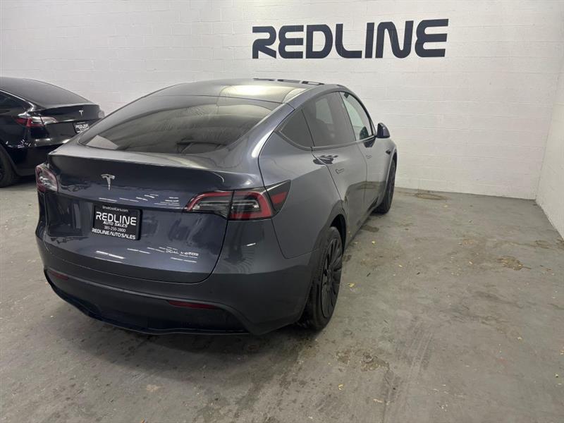 Tesla Model Y Long Range AWD 2023