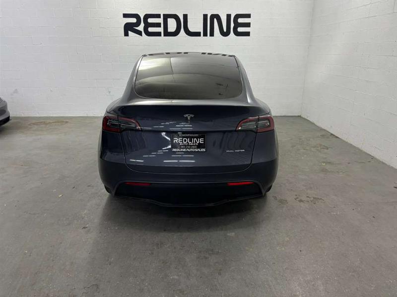 Tesla Model Y Long Range AWD 2023