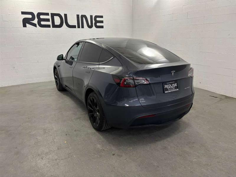 Tesla Model Y Long Range AWD 2023
