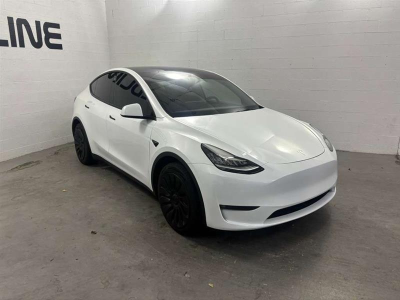 Tesla Model Y Long Range AWD 2023