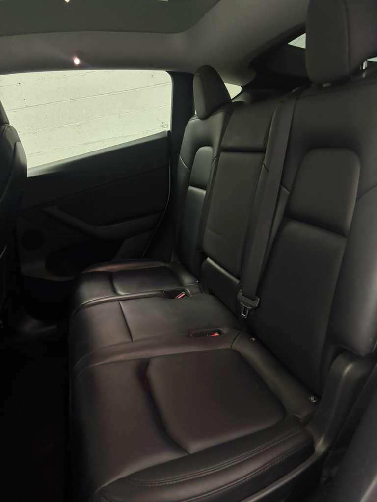 Tesla Model Y Long Range AWD 2023