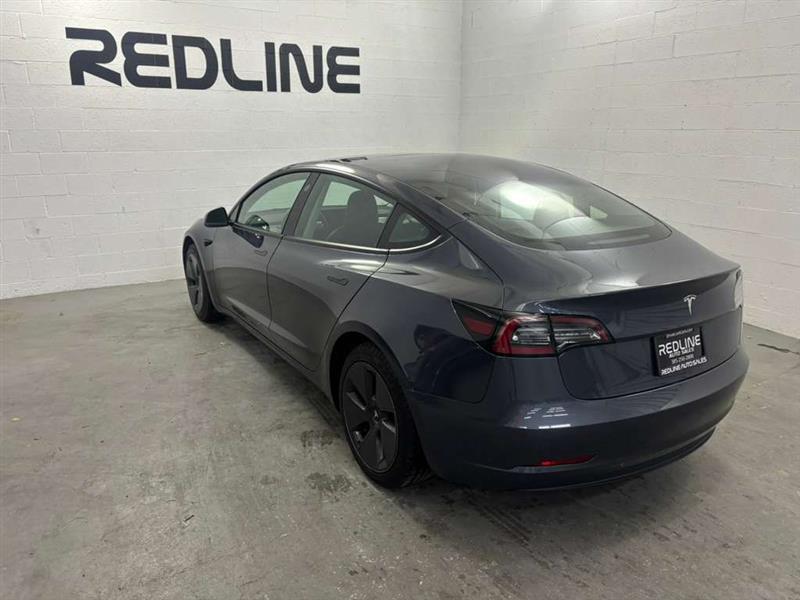 Tesla Model 3  2023