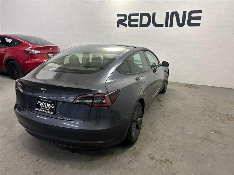 Tesla Model 3  2023