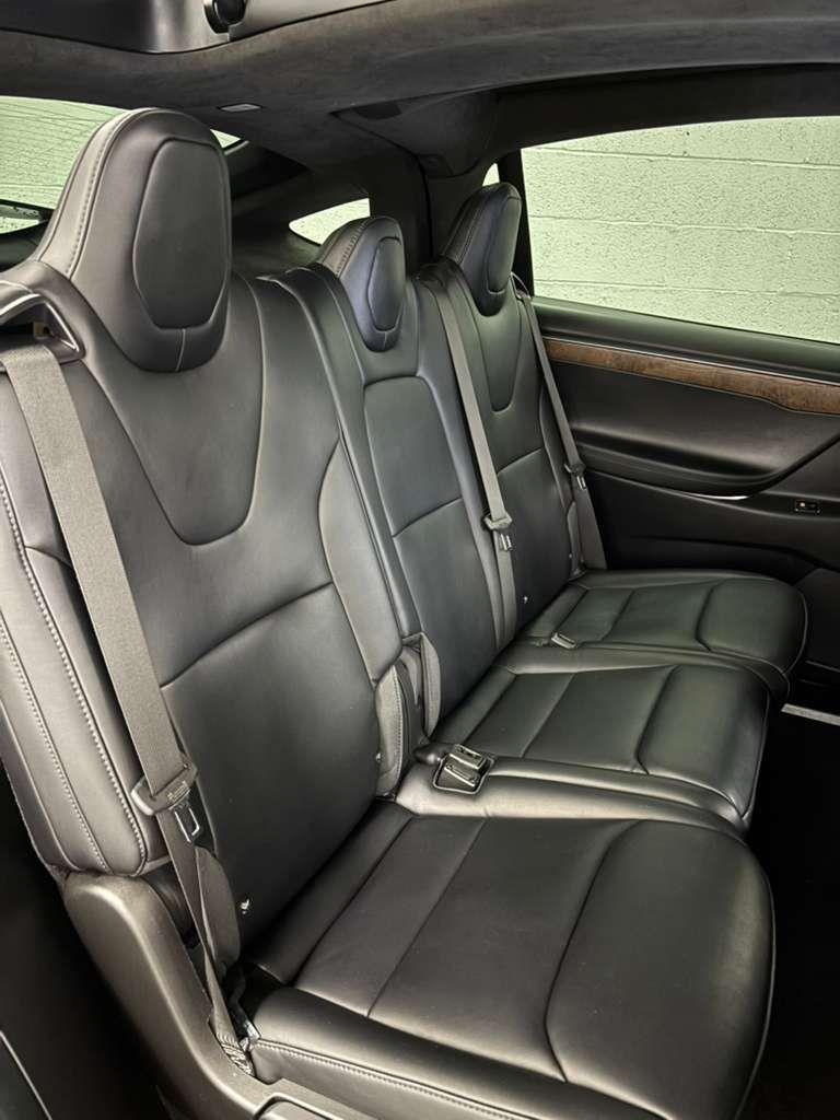 Tesla Model X 90D 2017