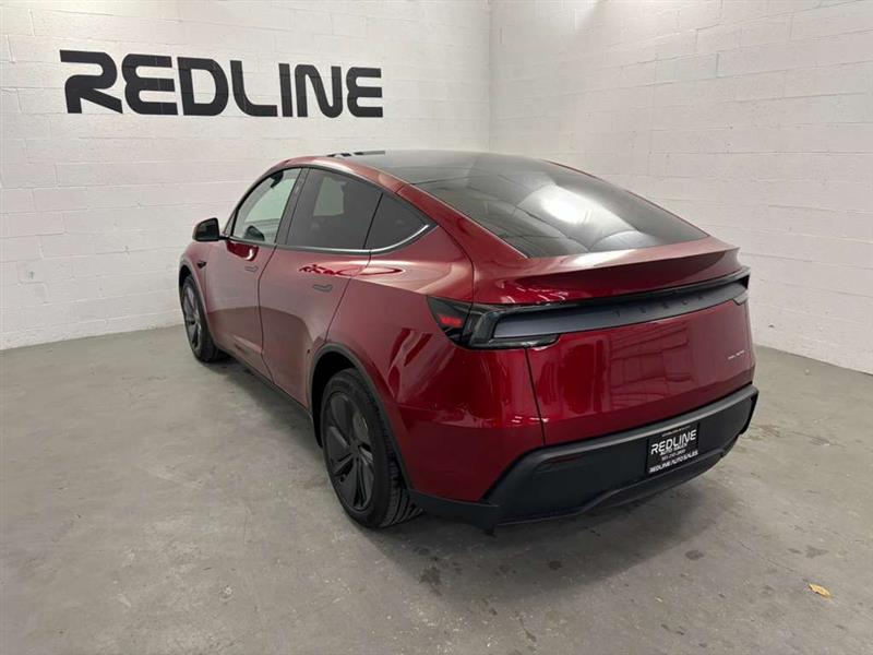 Tesla Model Y Long Range 2026