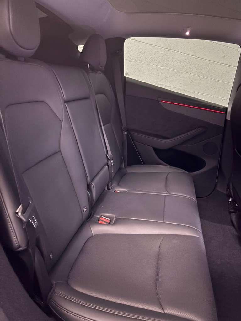 Tesla Model Y Long Range 2026