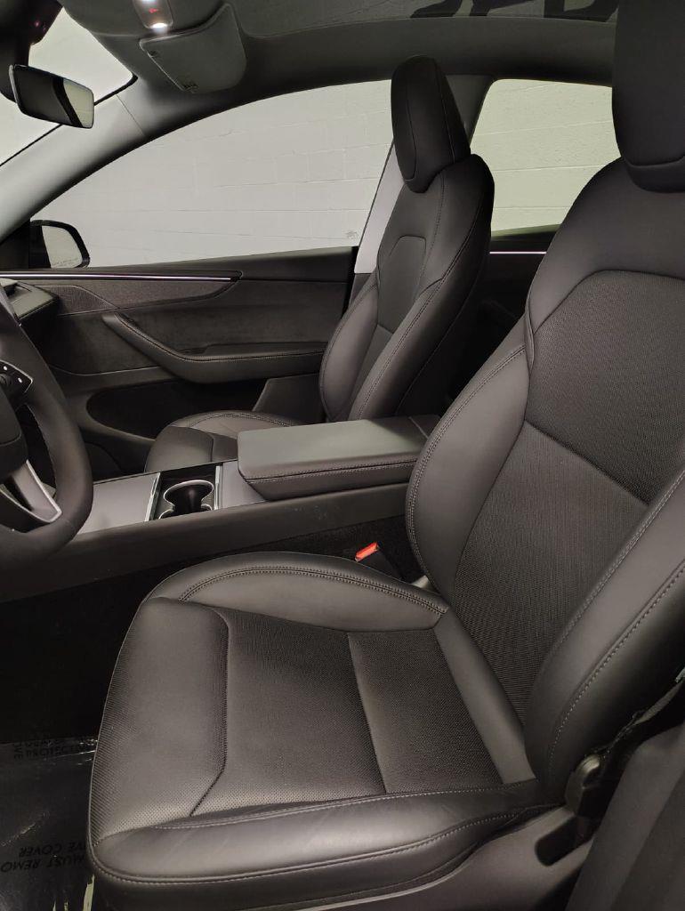 Tesla Model Y Long Range 2026