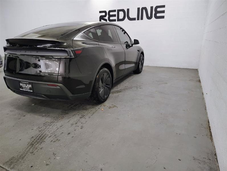 Tesla Model Y Long Range 2026