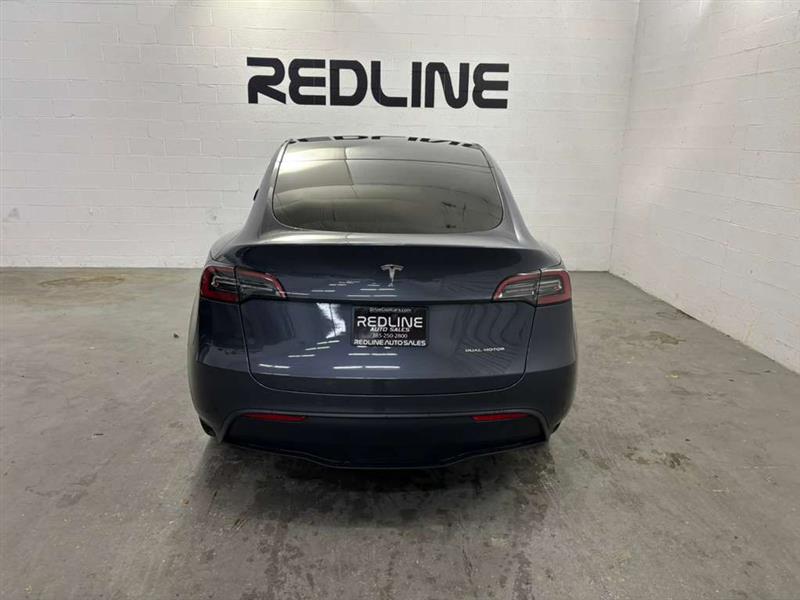 Tesla Model Y Long Range 2023