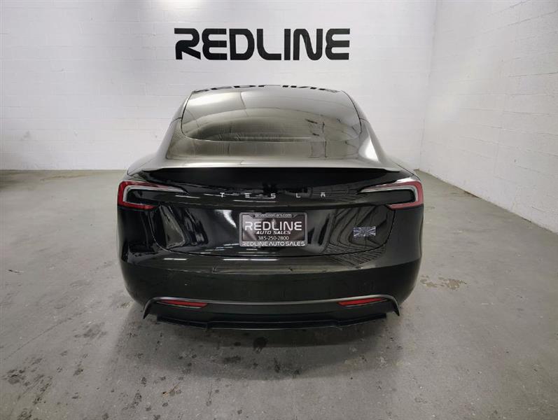 Tesla Model 3 Base 2024