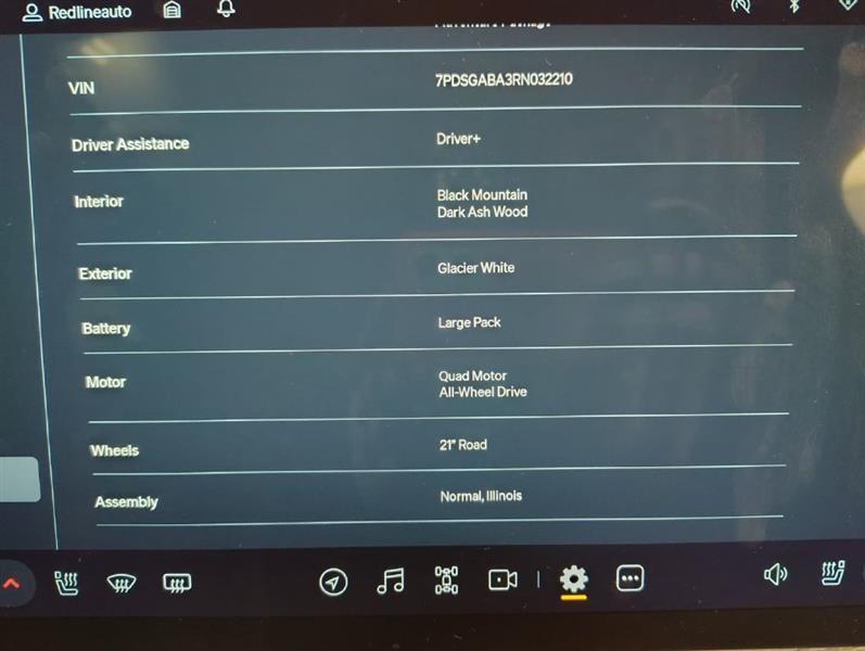 Rivian R1S Adventure 2024