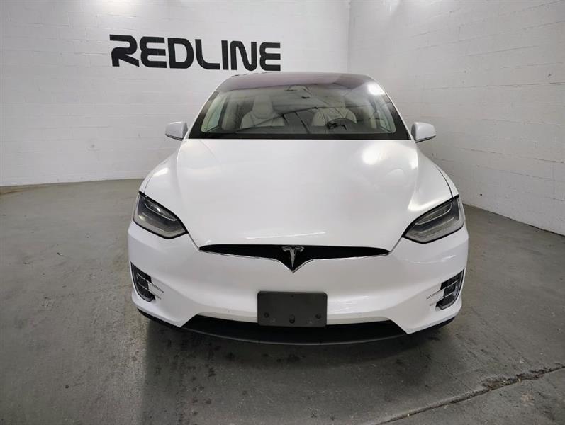 Tesla Model X 75D 2019