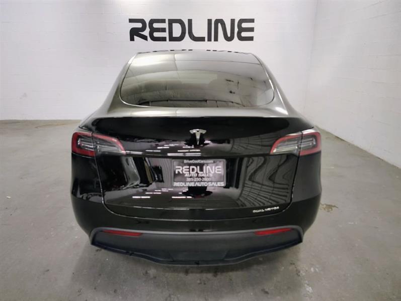 Tesla Model Y Long Range AWD 2023