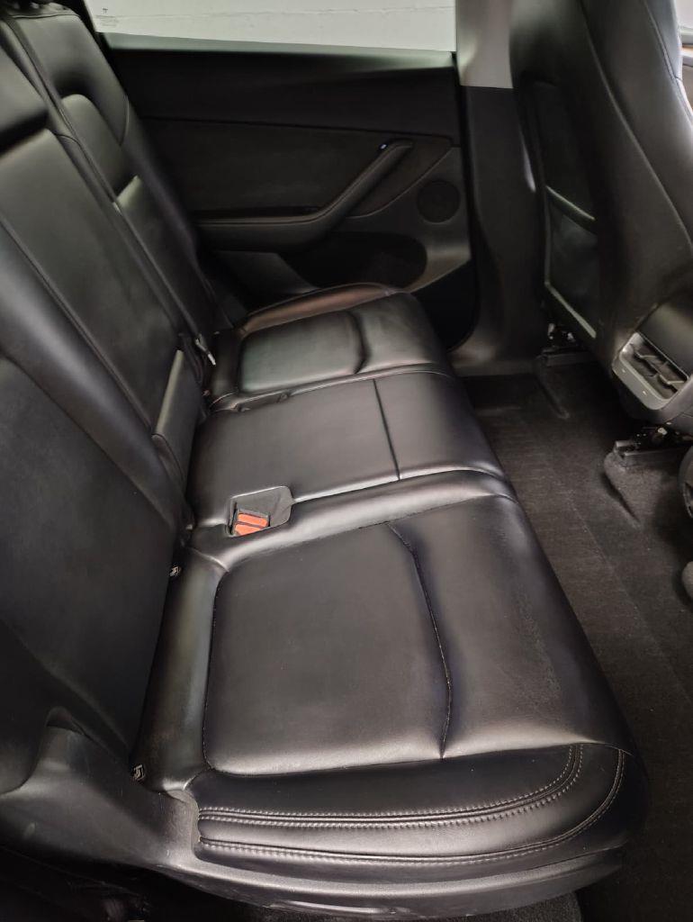 Tesla Model Y Long Range AWD 2024