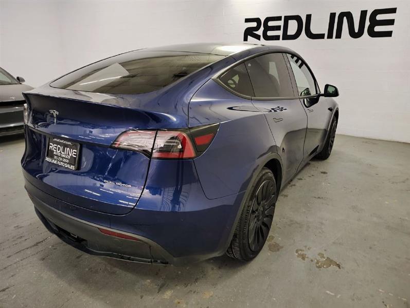 Tesla Model Y Long Range AWD 2024