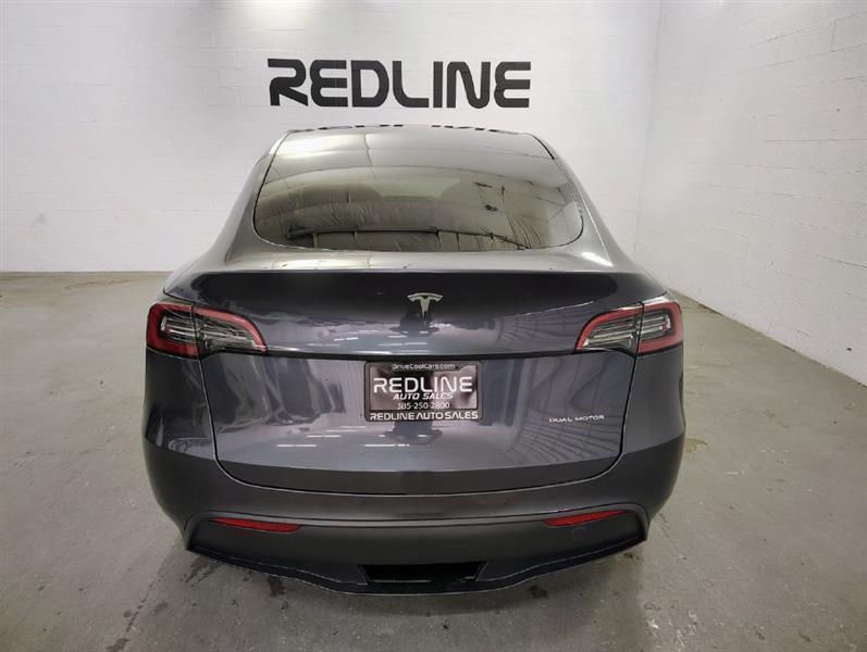 Tesla Model Y Long Range AWD 2023