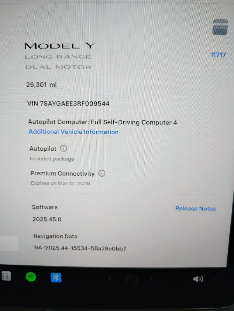 Tesla Model Y Long Range AWD 2024
