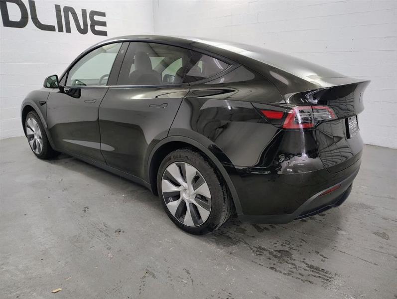 Tesla Model Y Long Range AWD 2023