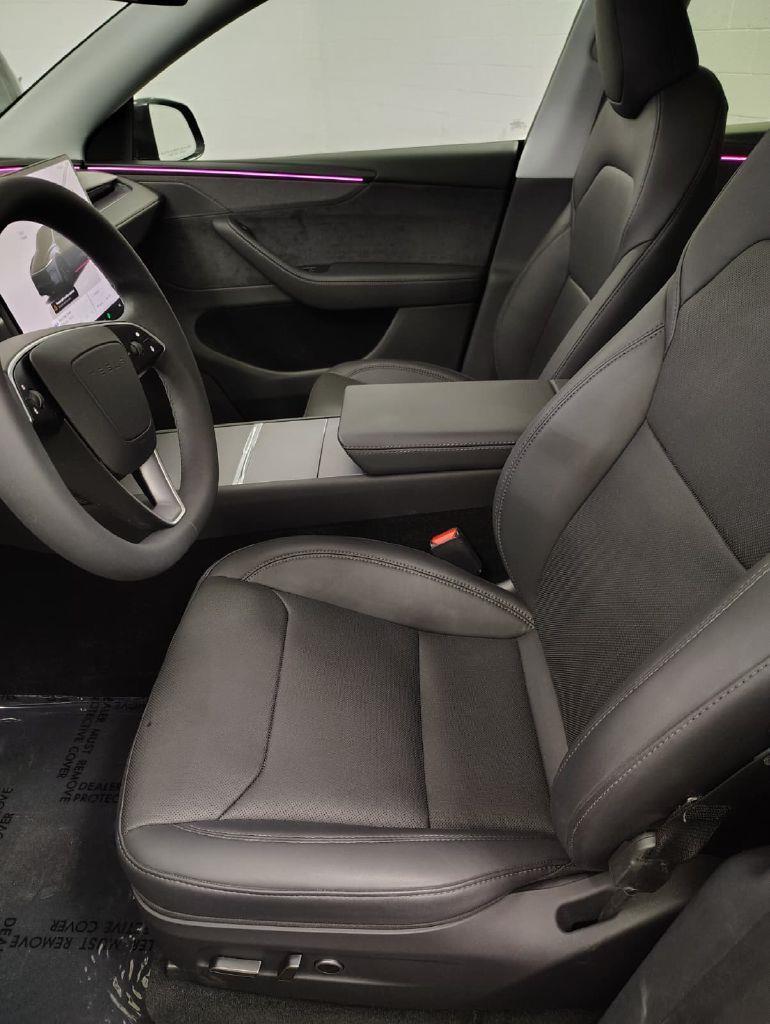 Tesla Model Y Long Range 2026