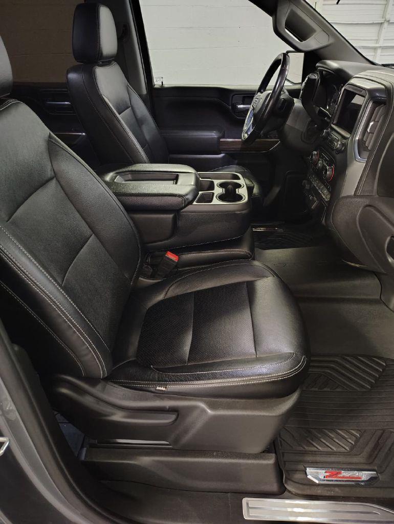 Chevrolet Silverado 1500 RST Crew Cab 4WD 2020