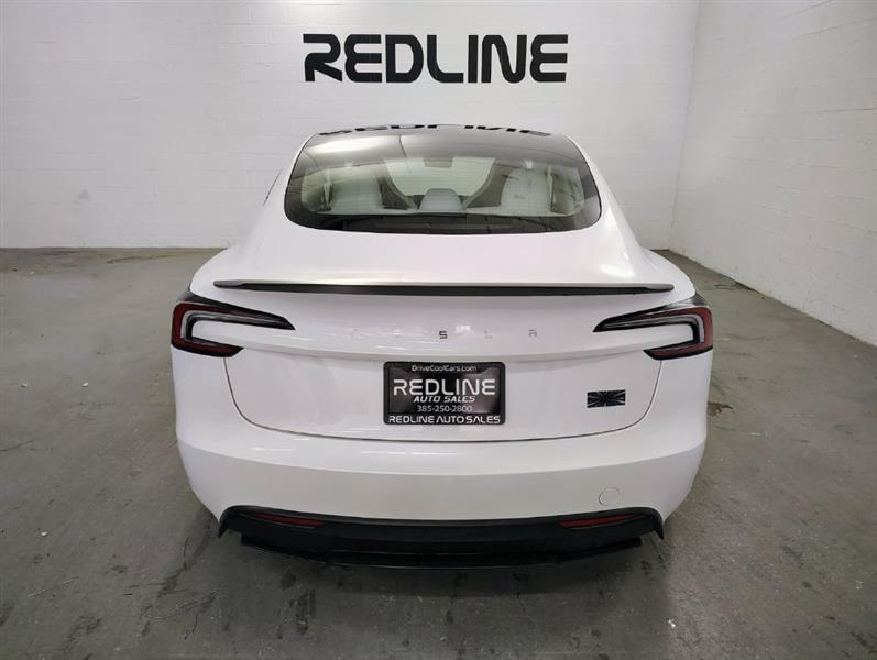 Tesla Model 3 Base 2024