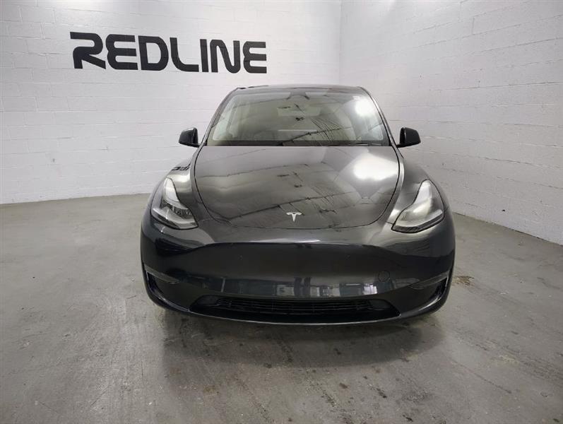 Tesla Model Y Long Range AWD 2024