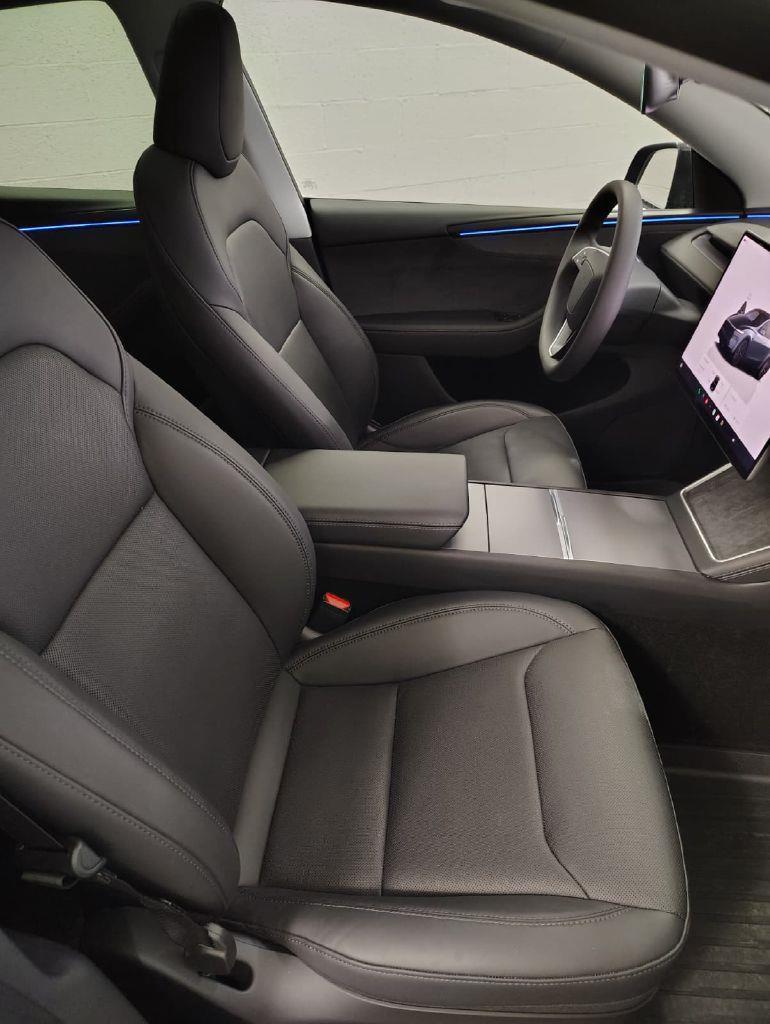 Tesla Model Y Long Range 2026