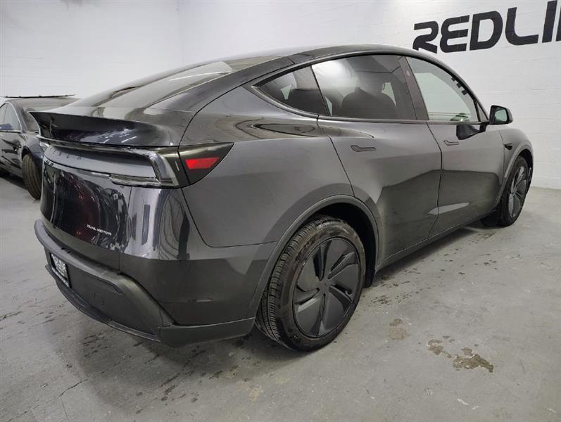 Tesla Model Y Long Range 2026