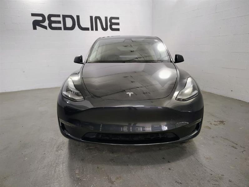 Tesla Model Y Long Range AWD 2024