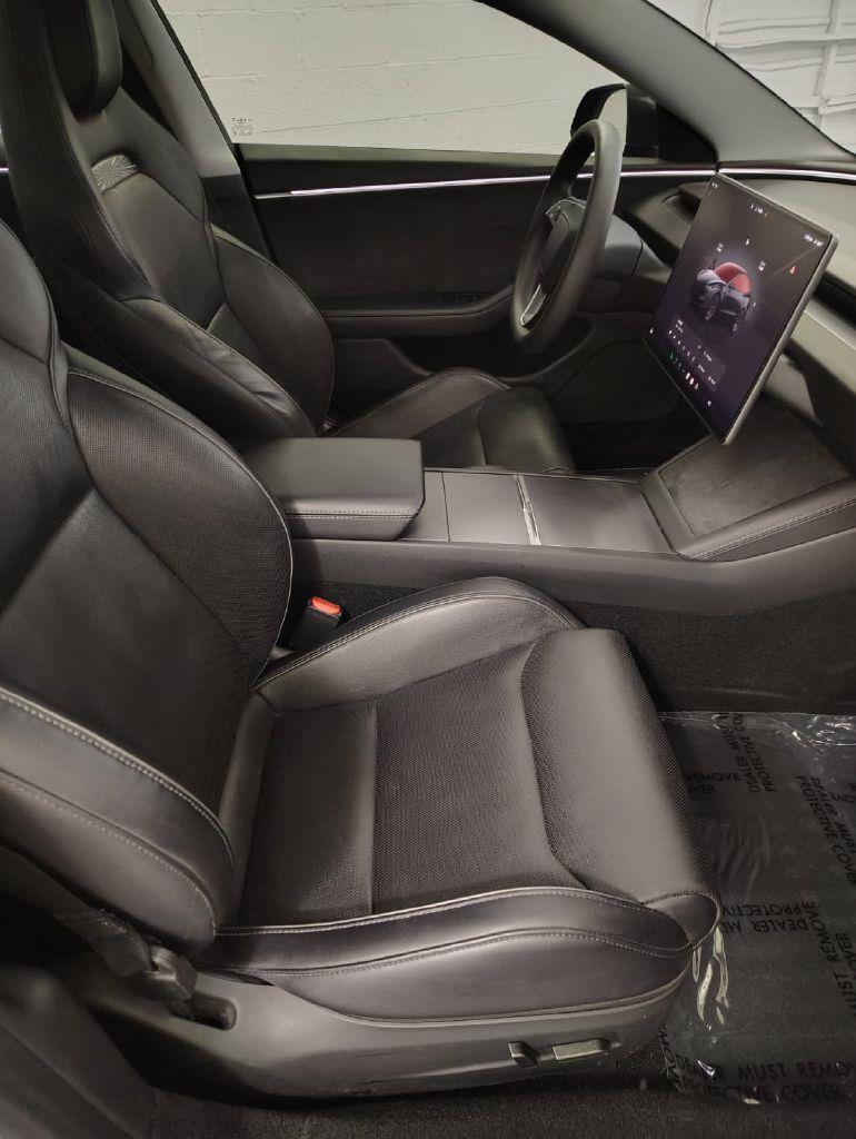 Tesla Model 3 Base 2025