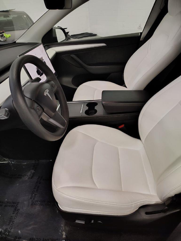 Tesla Model Y Long Range AWD 2023