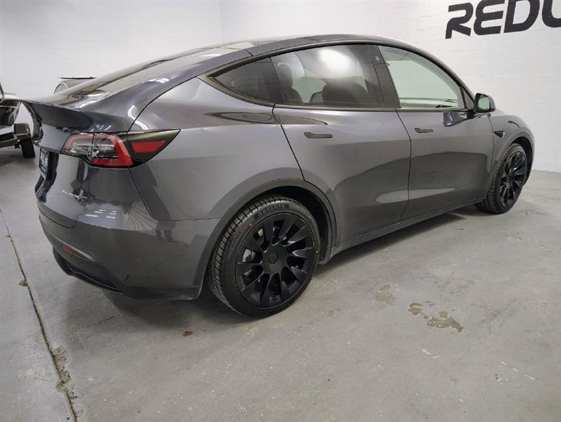 Tesla Model Y Long Range AWD 2023