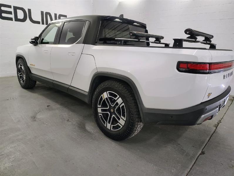 Rivian R1T Adventure 2022