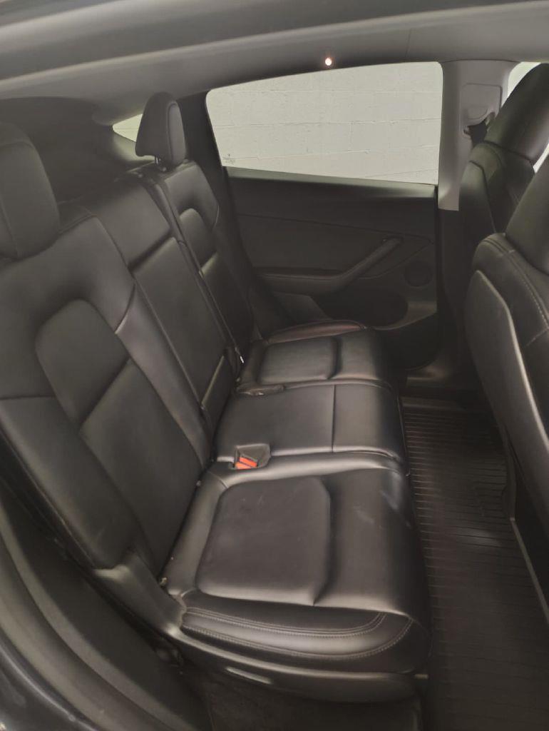 Tesla Model Y Long Range AWD 2023