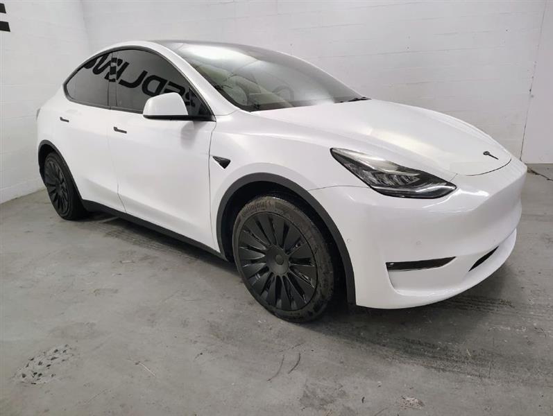 Tesla Model Y Long Range AWD 2023