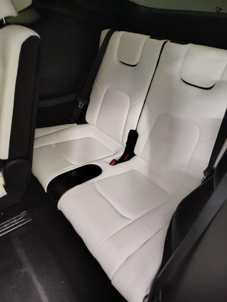 Tesla Model Y Long Range AWD 2023