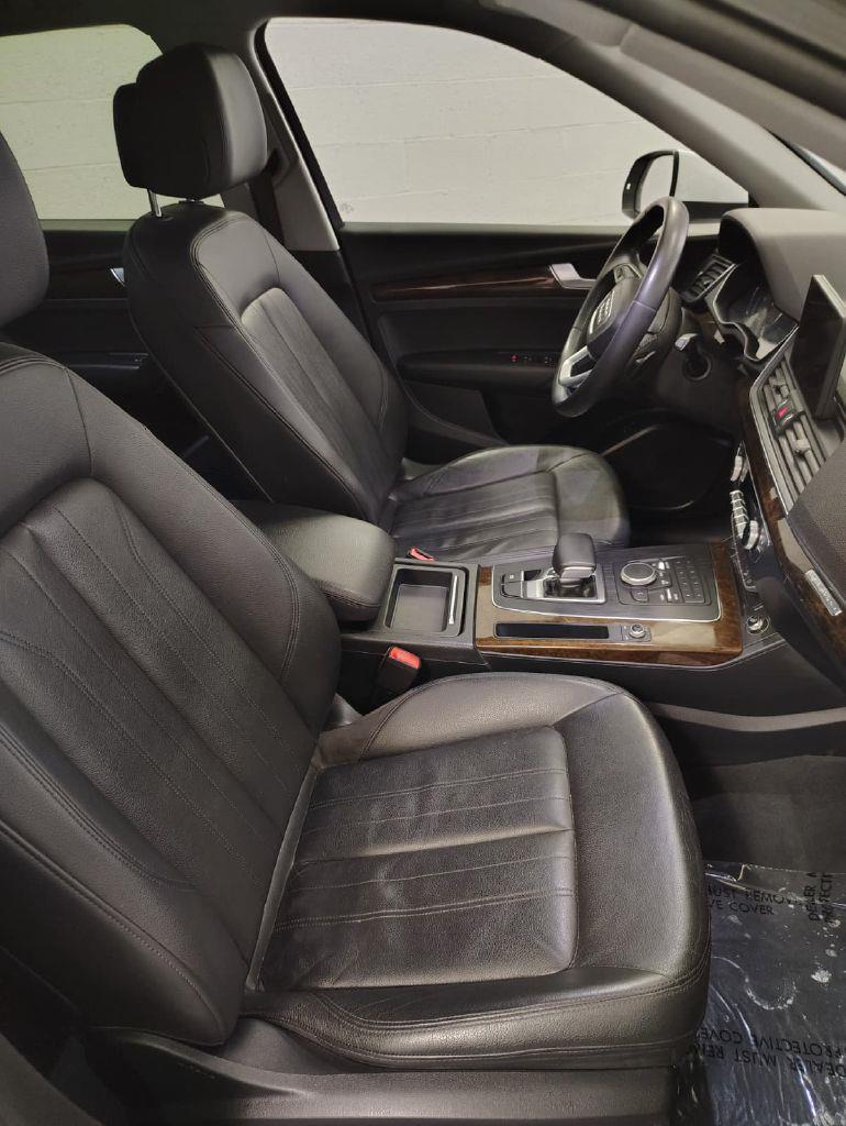 Audi Q5 2.0T Premium quattro 2019