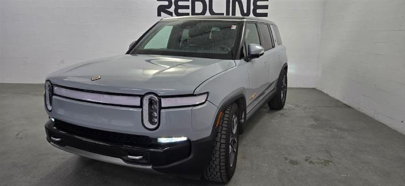 Rivian R1S Adventure 2023