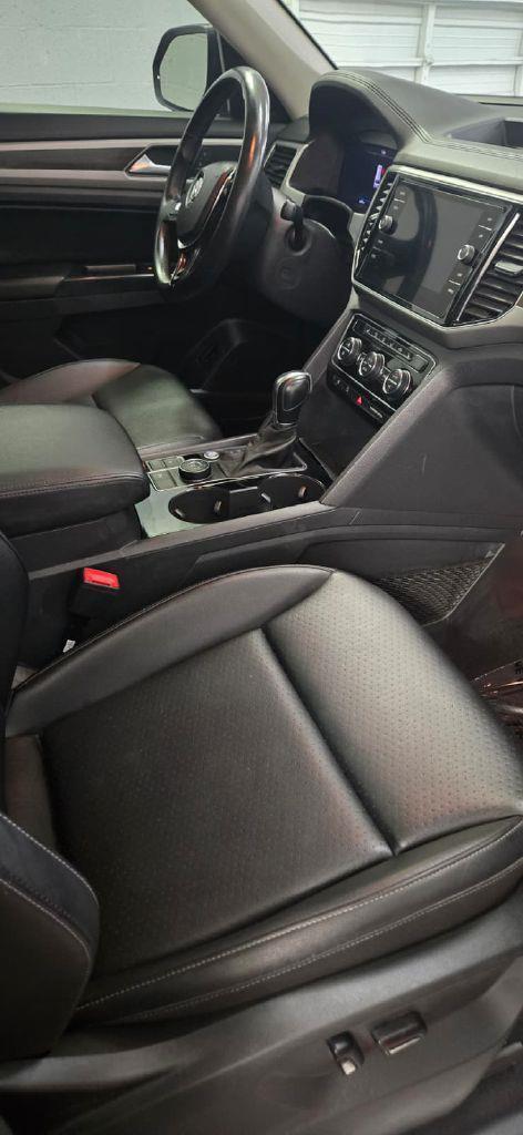Volkswagen Atlas V6 SEL R-Line 4MOTION 2019