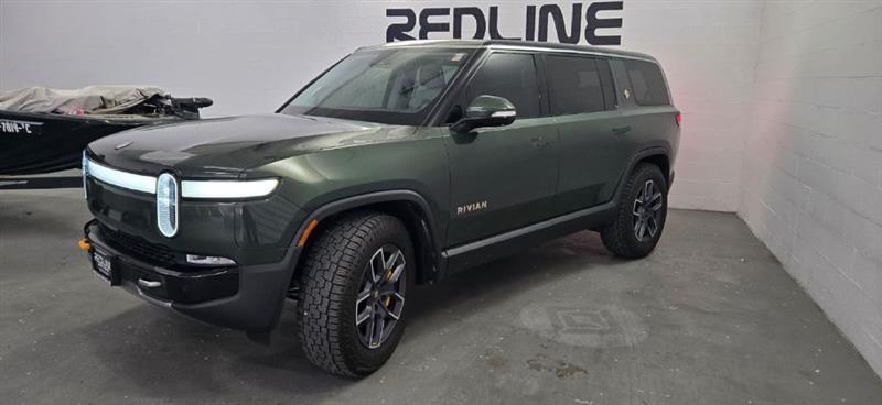 Rivian R1S Adventure 2024