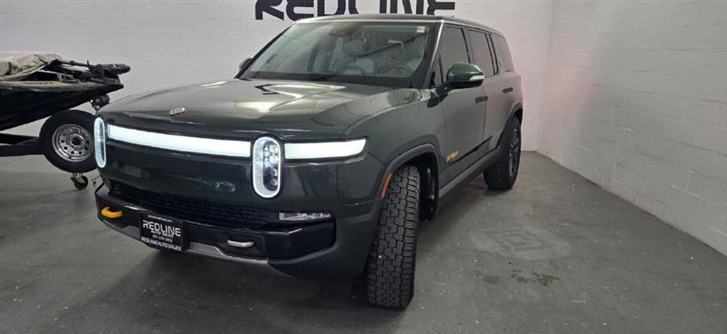 Rivian R1S Adventure 2024