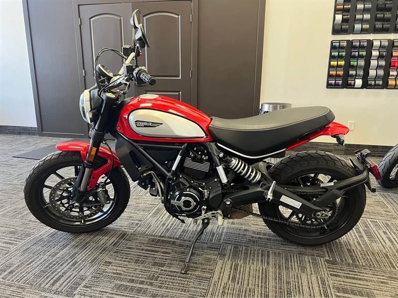 2022 Ducati Scrambler 
